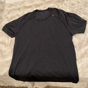 Lululemon Metal Vent Short Sleeve Tee